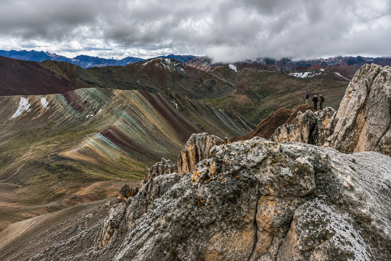 The striped ridges of Palcoyo seen from the rocks above