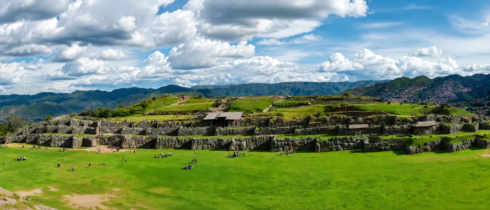 The zigzag ramparts of Sacsayhuamán across the parade ground